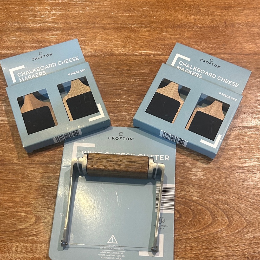 Crofton Chalkboard Cheese Markers and Cutter Set
